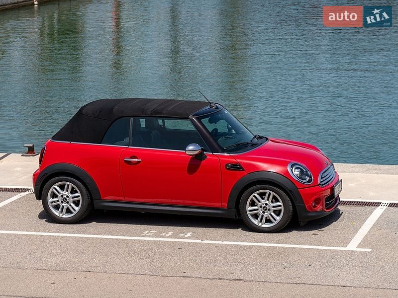 Хэтчбек MINI Cooper 2013 в Киеве