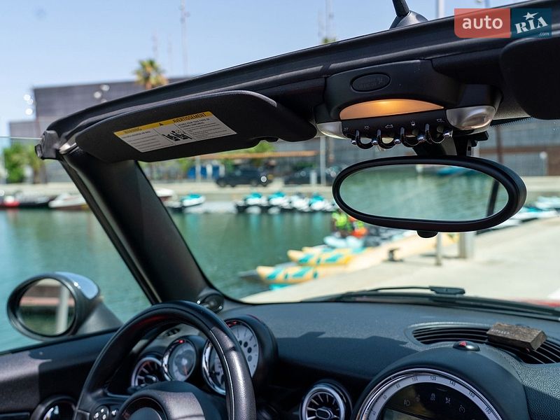 Хэтчбек MINI Cooper 2013 в Киеве