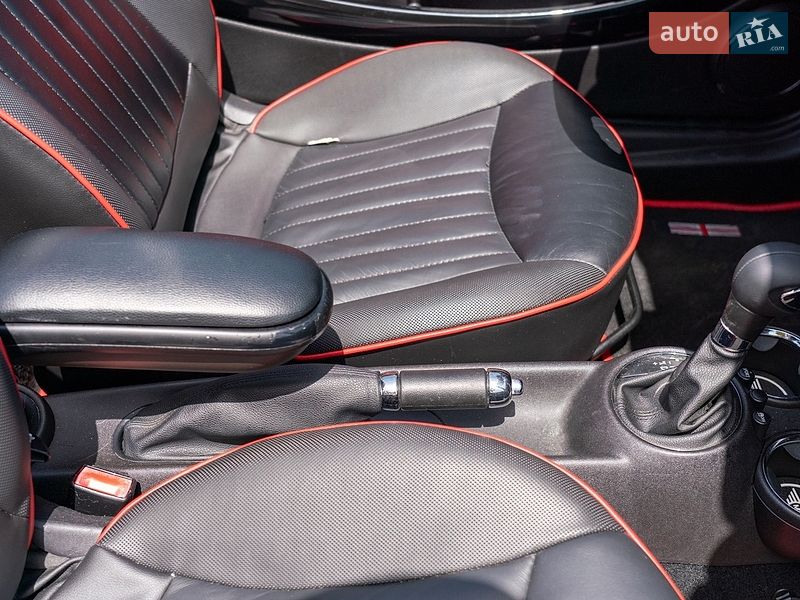Хэтчбек MINI Cooper 2013 в Киеве