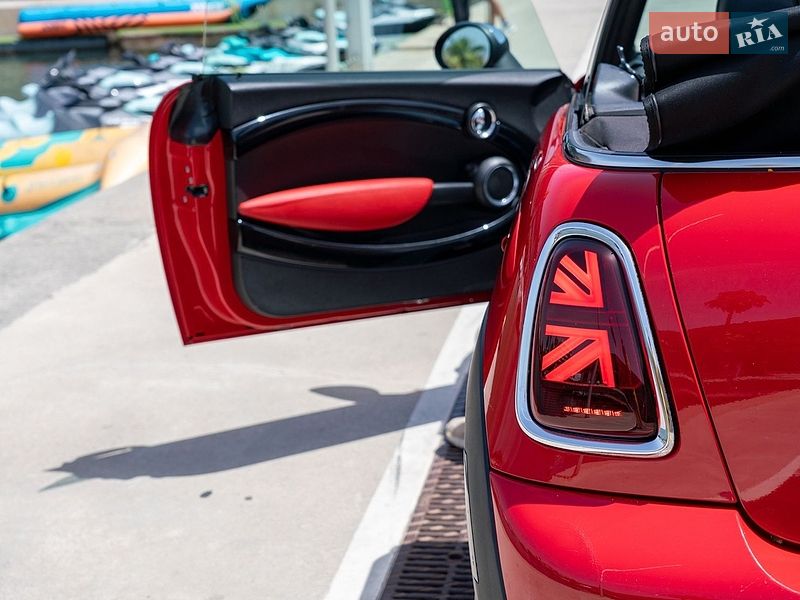 Хэтчбек MINI Cooper 2013 в Киеве