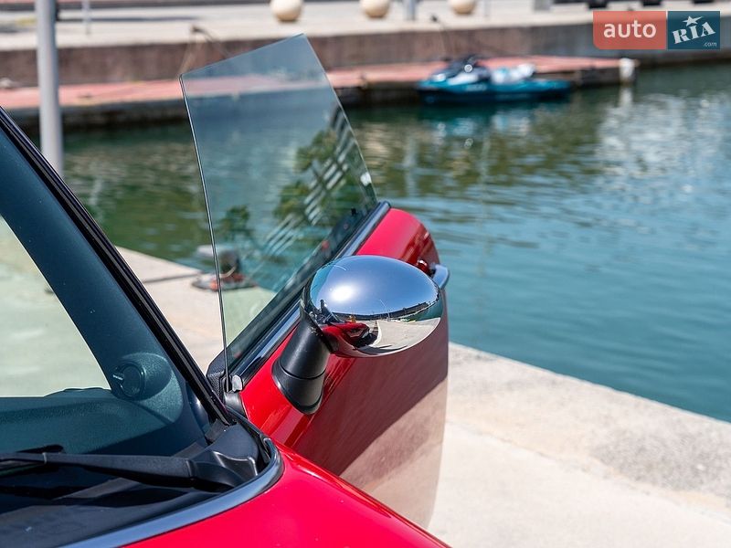 Хэтчбек MINI Cooper 2013 в Киеве