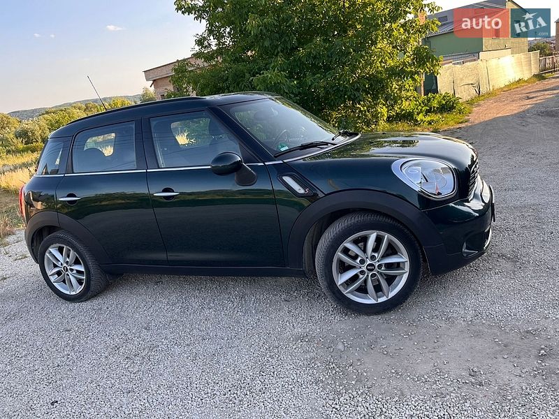 Хэтчбек MINI Cooper 2011 в Львове