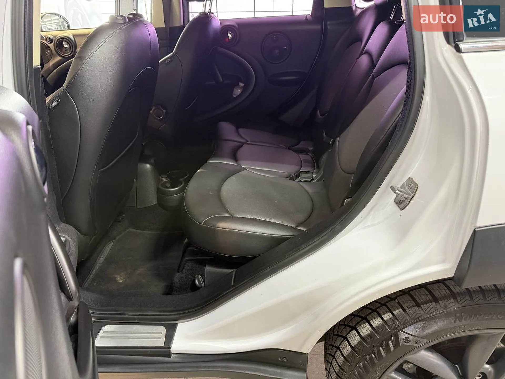 2014 MINI Cooper - мініатюра 12