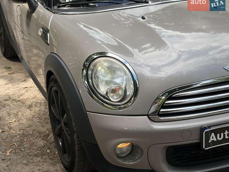 Хэтчбек MINI Cooper 2013 в Киеве