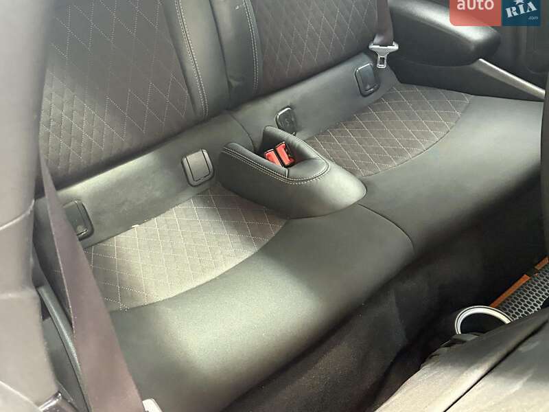 Хэтчбек MINI Cooper 2013 в Киеве