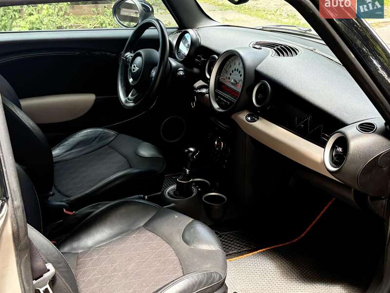 Хэтчбек MINI Cooper 2013 в Киеве