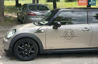 Хэтчбек MINI Cooper 2013 в Киеве