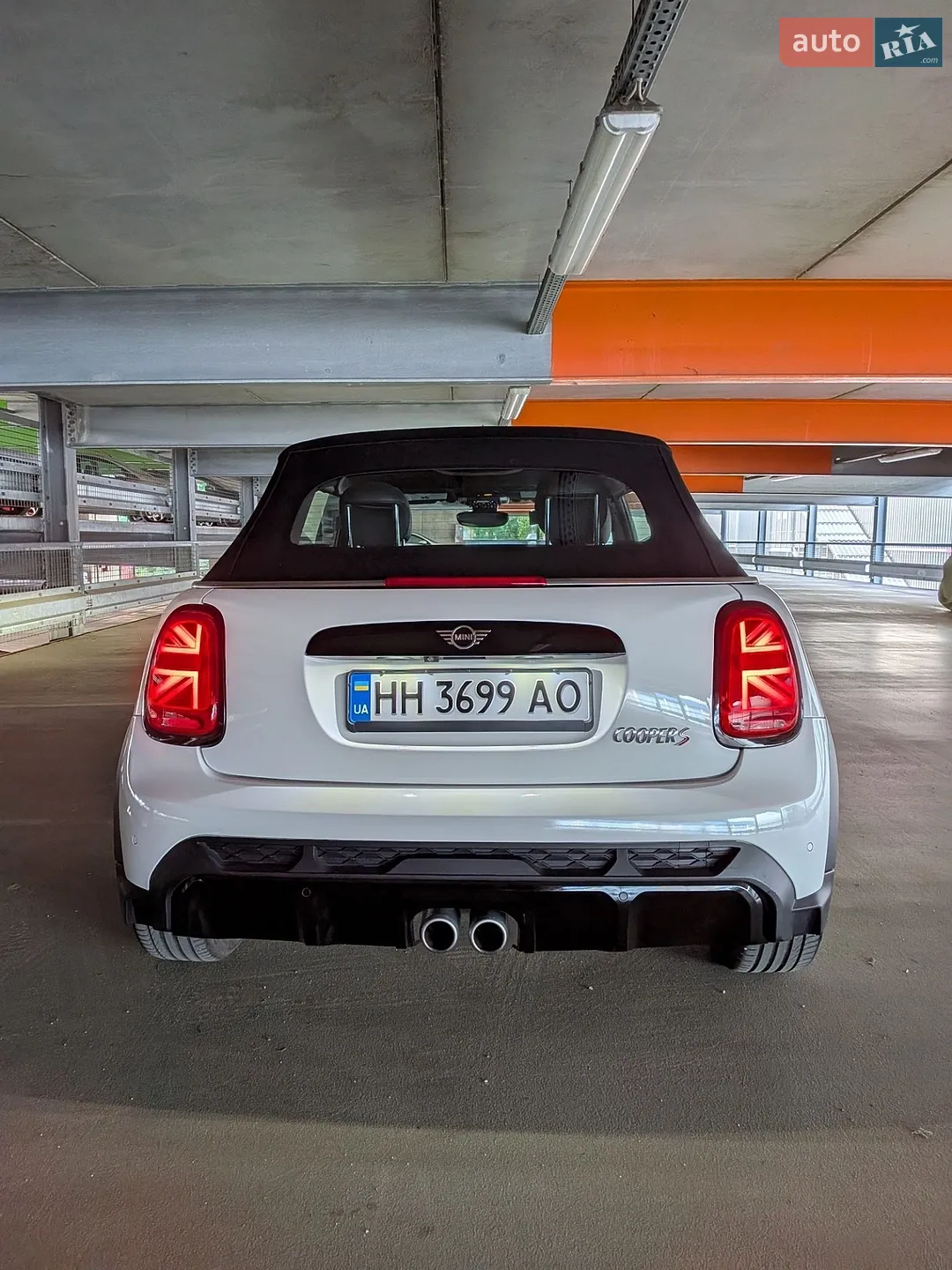 MINI Cooper 2023 VIN WMW43DL02R3S02567 фото оголошення 11 з 13