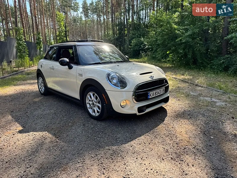 MINI Cooper 2018 VIN WMWXP7C55K2A51561 фото оголошення 2 з 37