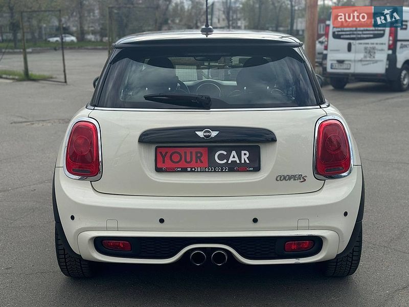Хэтчбек MINI Cooper 2015 в Киеве