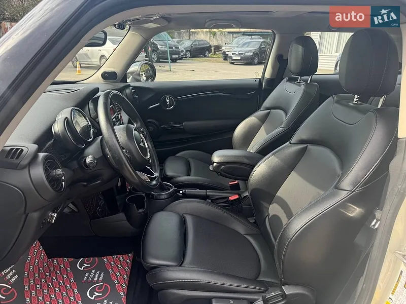 MINI Cooper 2015 VIN WMWXP7C50G3B33618 фото оголошення 12 з 58