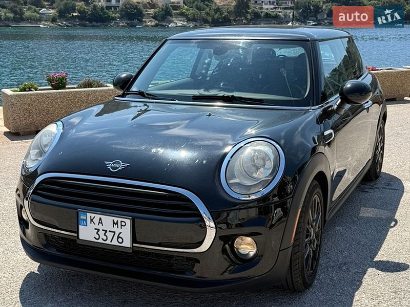 Хэтчбек MINI Cooper 2019 в Киеве фото 3 Хэтчбек MINI Cooper 2019 в Киеве