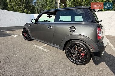 Хэтчбек MINI Cooper 2010 в Киеве