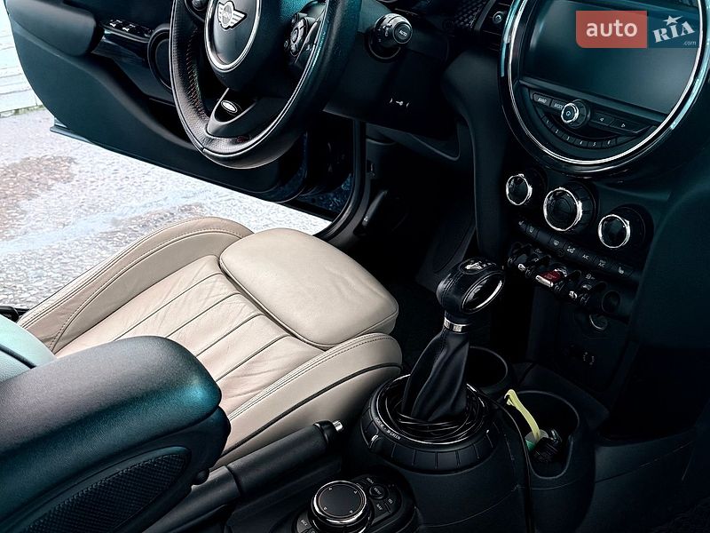 Хетчбек MINI Cooper 2015 в Києві