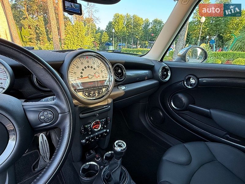 Хэтчбек MINI Cooper 2013 в Харькове