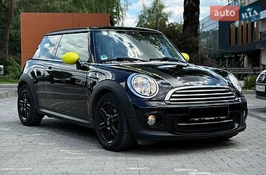 Хетчбек MINI Cooper 2013 в Чернівцях