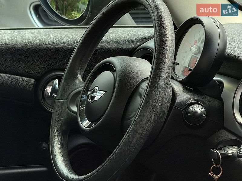 Хетчбек MINI Cooper 2013 в Чернівцях