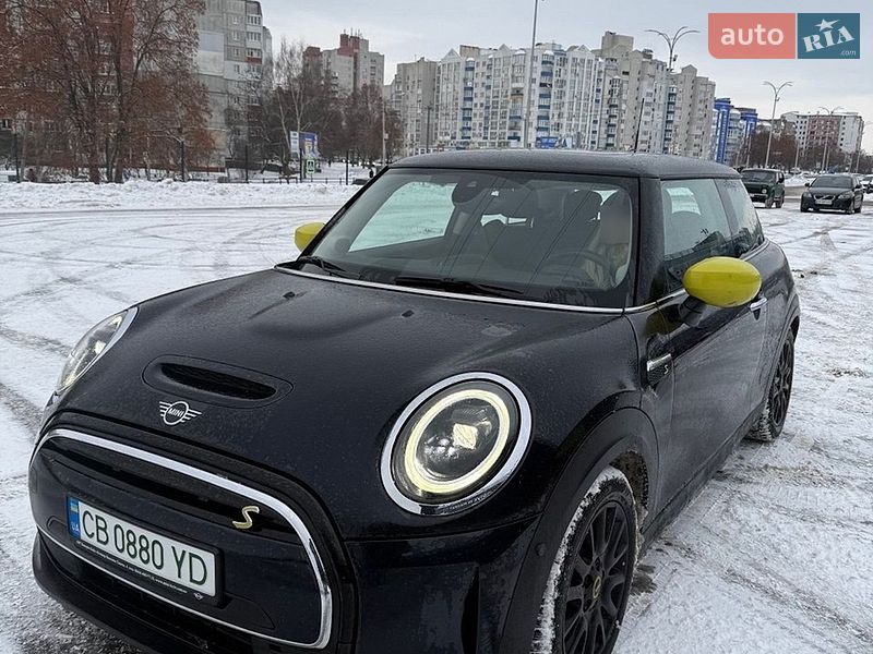 Хэтчбек MINI Cooper 2023 в Киеве фото 2 Хэтчбек MINI Cooper 2023 в Киеве