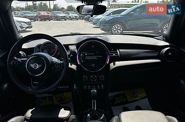 Хэтчбек MINI Cooper 2017 в Ивано-Франковске фото 14 Хэтчбек MINI Cooper 2017 в Ивано-Франковске