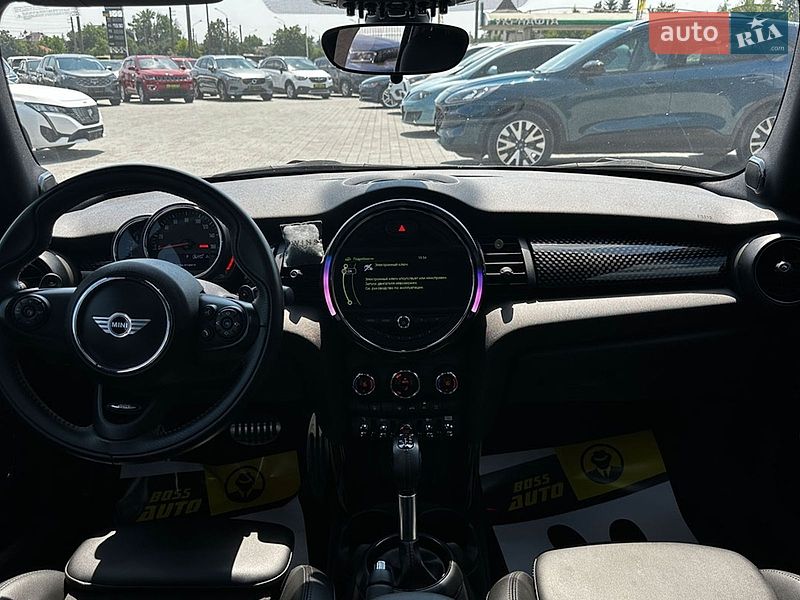 Хэтчбек MINI Cooper 2017 в Ивано-Франковске фото 14 Хэтчбек MINI Cooper 2017 в Ивано-Франковске