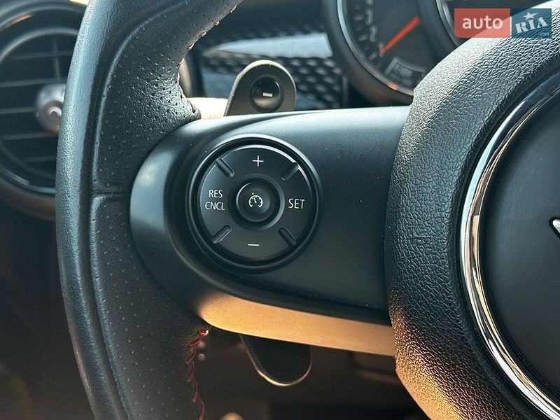 Хэтчбек MINI Cooper 2017 в Ивано-Франковске фото 18 Хэтчбек MINI Cooper 2017 в Ивано-Франковске