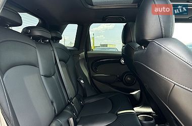 Хэтчбек MINI Cooper 2017 в Ивано-Франковске фото 28 Хэтчбек MINI Cooper 2017 в Ивано-Франковске