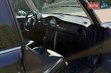 Хэтчбек MINI Cooper 2004 в Дунаевцах