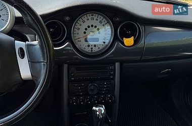 Хэтчбек MINI Cooper 2004 в Дунаевцах