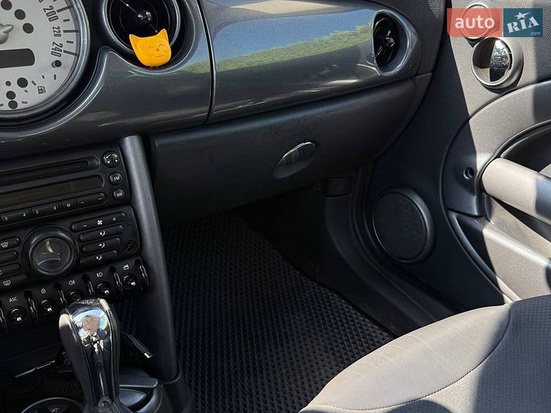 Хэтчбек MINI Cooper 2004 в Дунаевцах