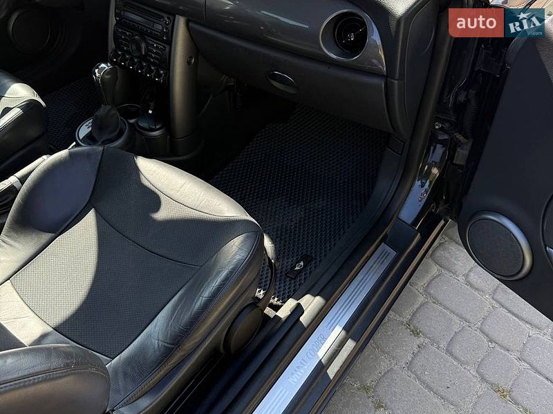 Хэтчбек MINI Cooper 2004 в Дунаевцах