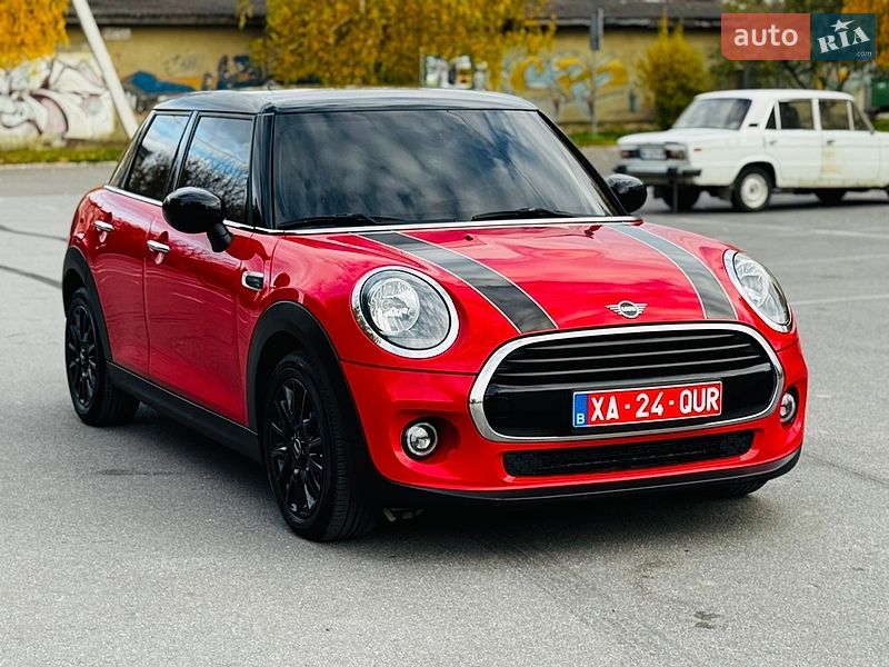 Хэтчбек MINI Cooper 2020 в Здолбунове