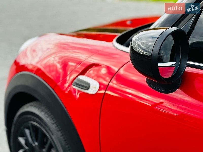 Хэтчбек MINI Cooper 2020 в Здолбунове