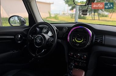 Хетчбек MINI Cooper 2017 в Києві фото 36 Хетчбек MINI Cooper 2017 в Києві