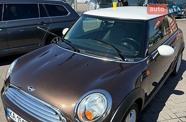 Хетчбек MINI Cooper 2010 в Києві