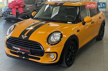 Хэтчбек MINI Cooper 2015 в Киеве