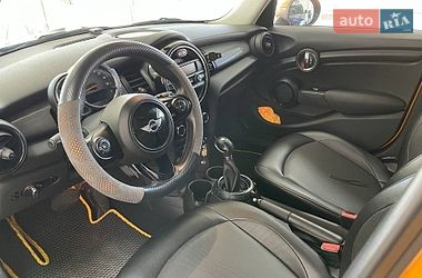 Хэтчбек MINI Cooper 2015 в Киеве