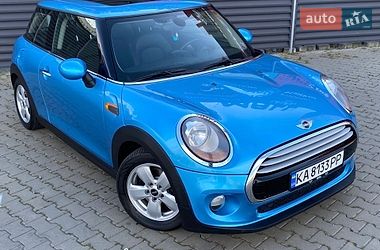 Хэтчбек MINI Cooper 2015 в Киеве