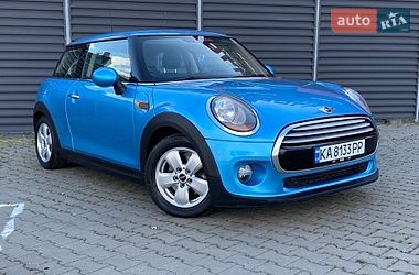 Хэтчбек MINI Cooper 2015 в Киеве