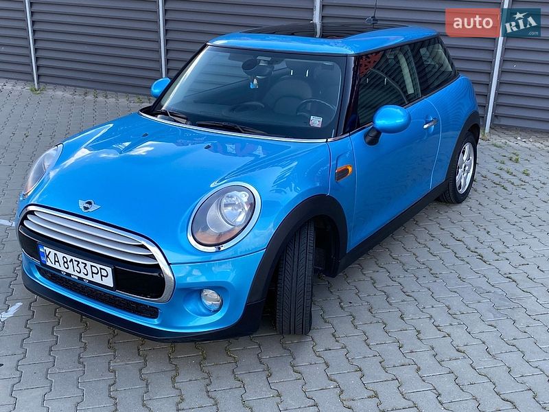 Хэтчбек MINI Cooper 2015 в Киеве