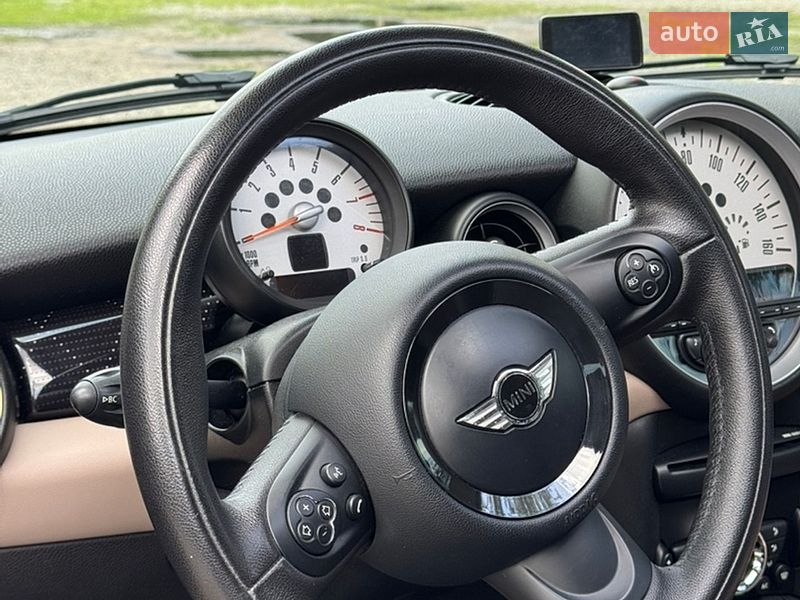 Хэтчбек MINI Cooper 2013 в Киеве