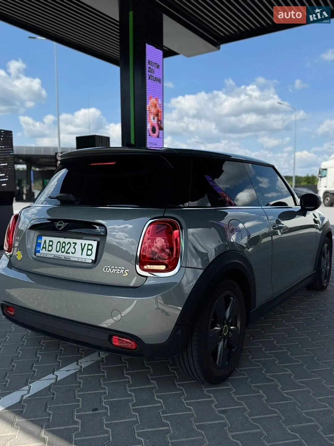 2022 MINI Cooper - мініатюра 11