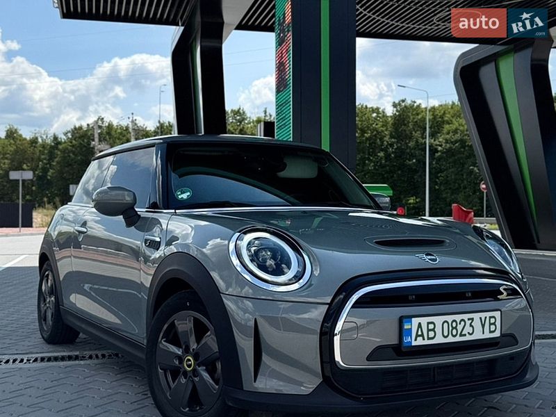 Хэтчбек MINI Cooper 2022 в Виннице