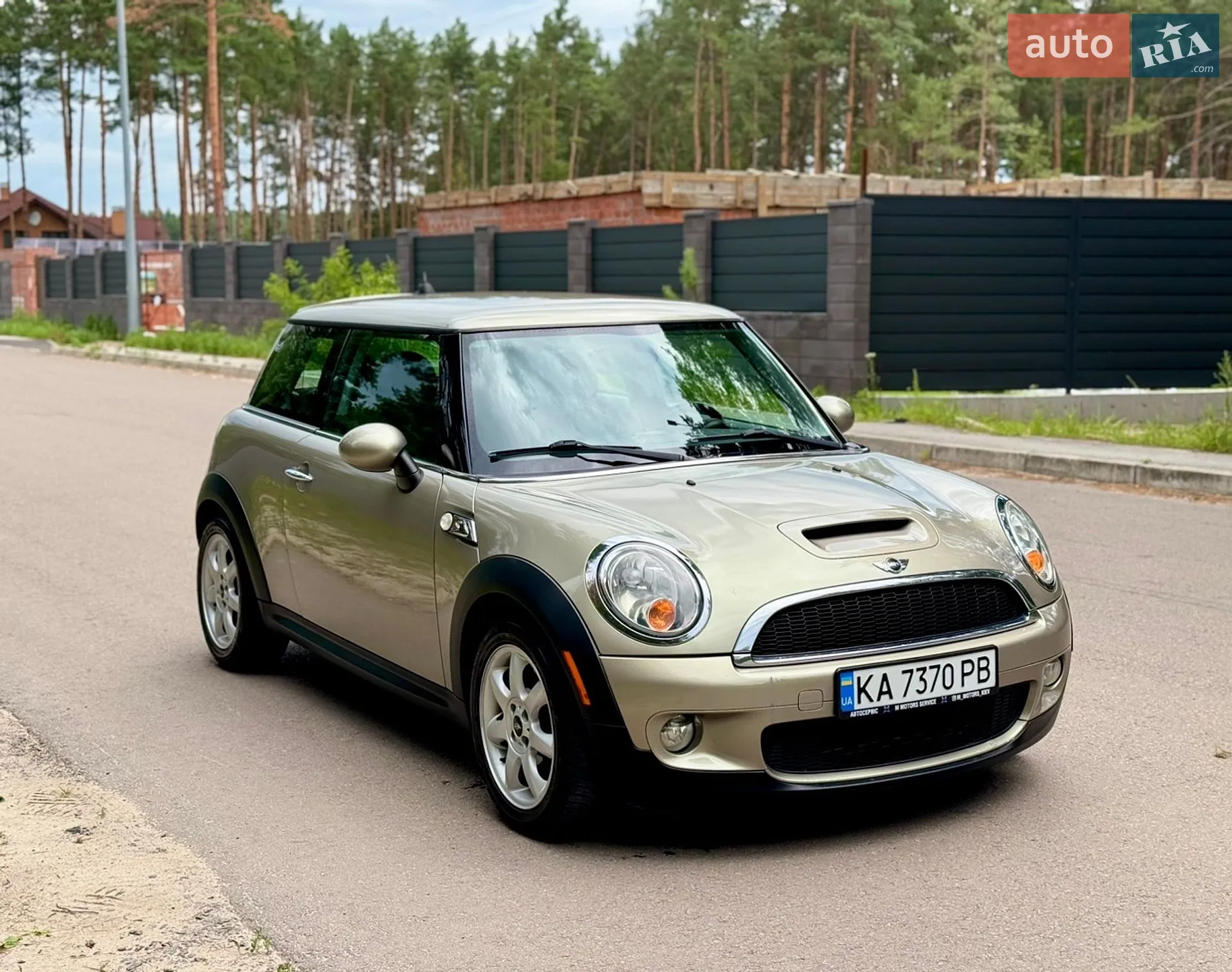 2010 MINI Cooper - мініатюра 3