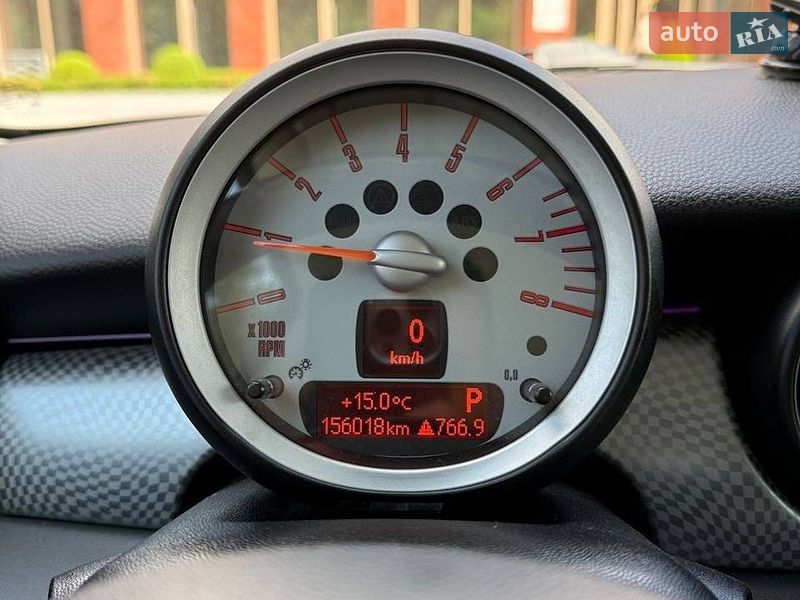 Хэтчбек MINI Cooper 2010 в Киеве