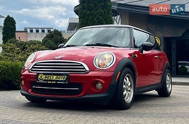 Хэтчбек MINI Cooper 2012 в Львове