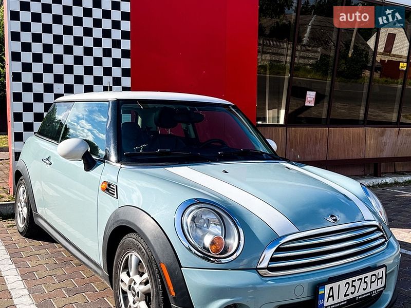 MINI Cooper 2013
