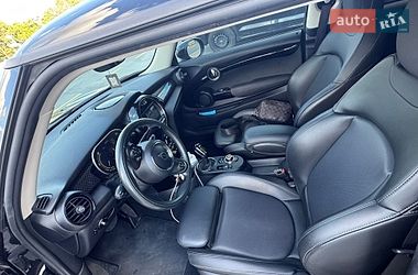 Хетчбек MINI Cooper 2020 в Тернополі