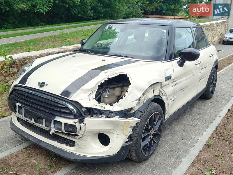 Хетчбек MINI Cooper 2020 в Острозі фото 4 Хетчбек MINI Cooper 2020 в Острозі