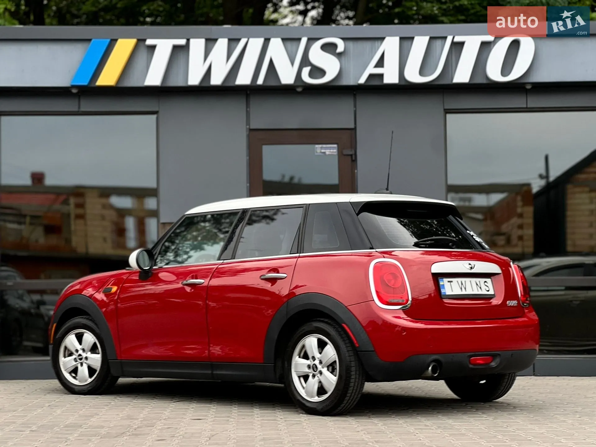 2015 MINI Cooper - мініатюра 24
