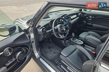 Хэтчбек MINI Cooper 2021 в Житомире